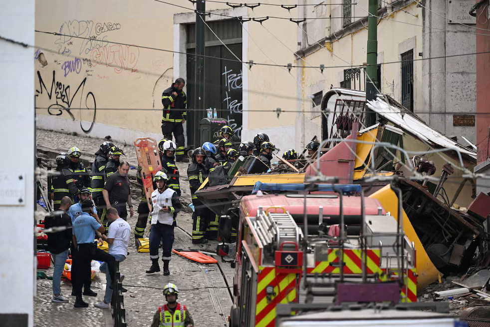 Lisboa: ascienden a 17 los muertos por el accidente del funicular tras el fallecimiento de dos heridos graves